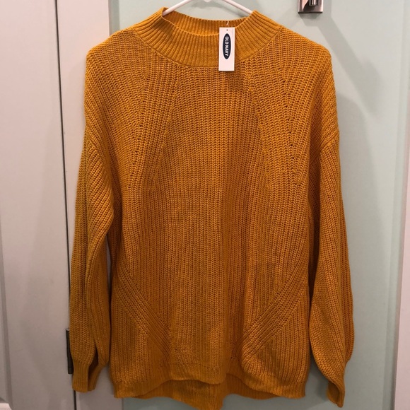 Old Navy bundle of sweaters - Picture 3 of 5
